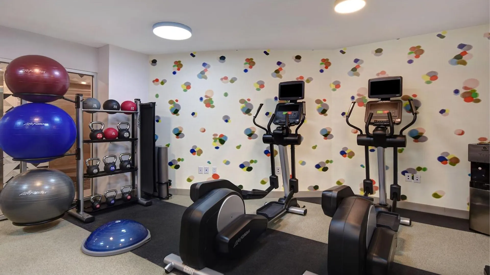 Springhill Suites By Marriott New York Midtown Manhattan/Park Ave מלון